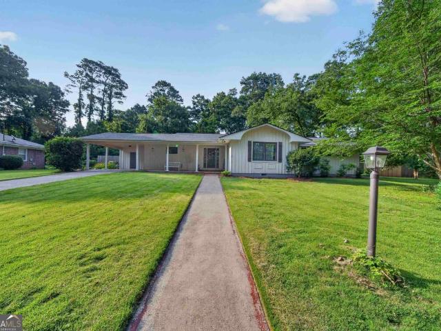 111 Dogwood Lane