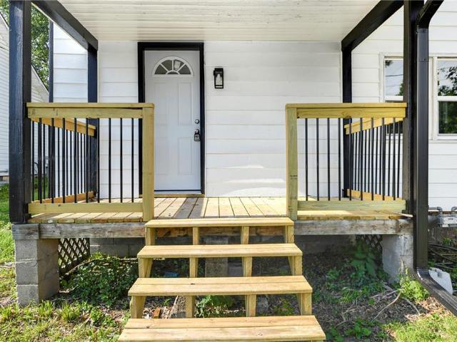 111 E Dryden Street
