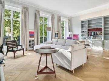 111 Eaton Square, London, SW1W 9AA, United Kingdom | 3 bed apartment for rent #132087157 | Rentberry
