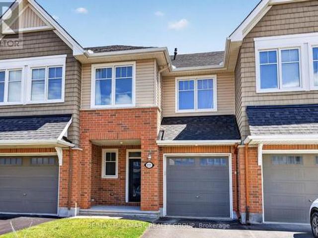 111 Eric Maloney Way, Ottawa, ON, K1T 0R2 house for lease | Listing ID X13487 | Royal LePage