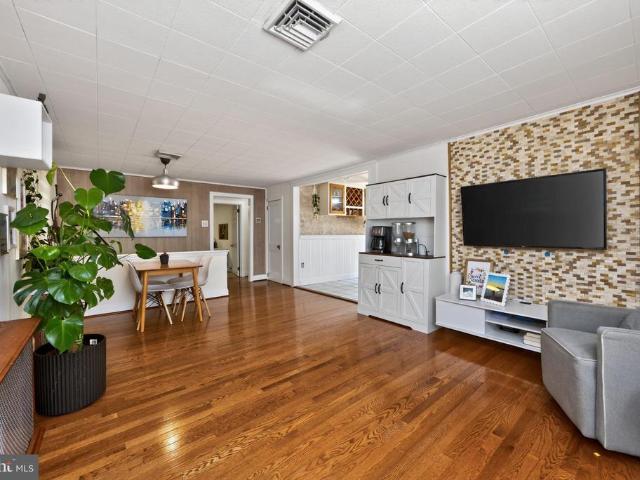 111 Fulmer Road