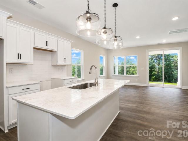 111 Honeycomb Court