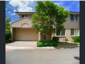1/11 Harrington Avenue, Castle Hill Townhouse for rent Listed.