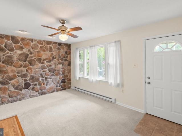 111 Huntcrest Circle