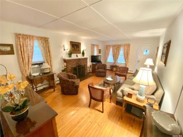 111 Inwood Ave, Point Lookout, NY 11569 | MLS #L3469