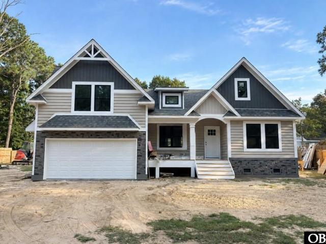 111 Johnson St, Jarvisburg, NC 27947