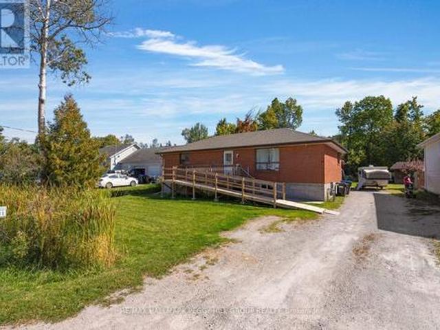 111 Osborne Street, Tay, ON, L0K 2A0 house for sale | Listing ID S13847 | Royal LePage
