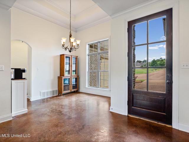 111 London Cove