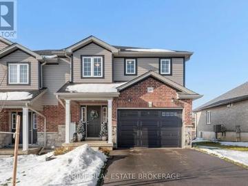 Oxford, Ontario - Fireplace