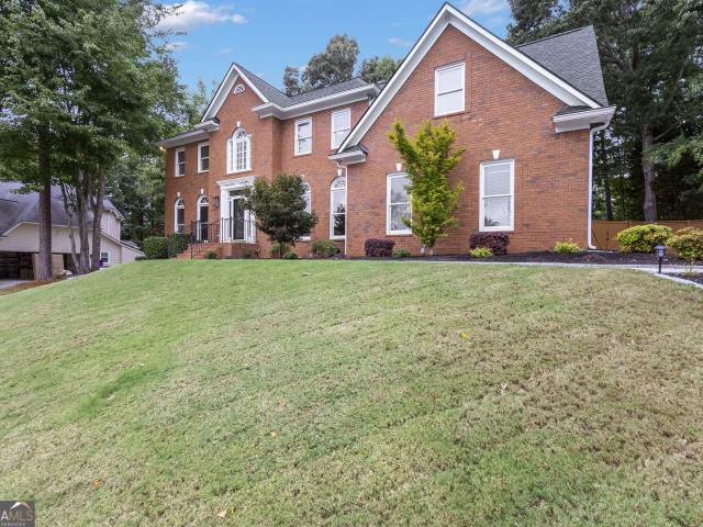 111 Lexington Pass