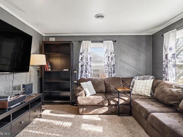 111 N Tartan Drive