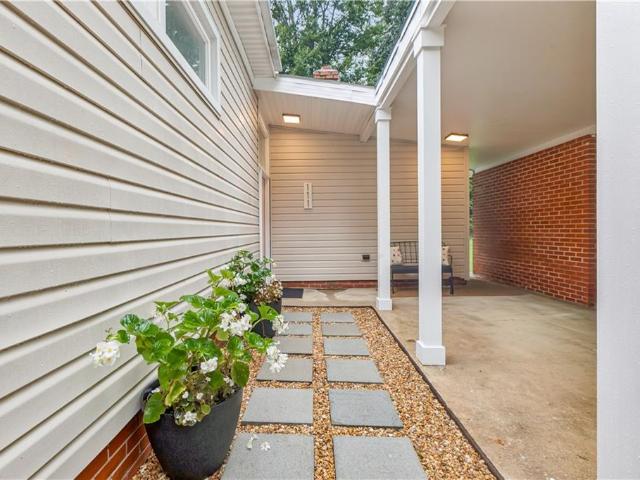 111 National LN