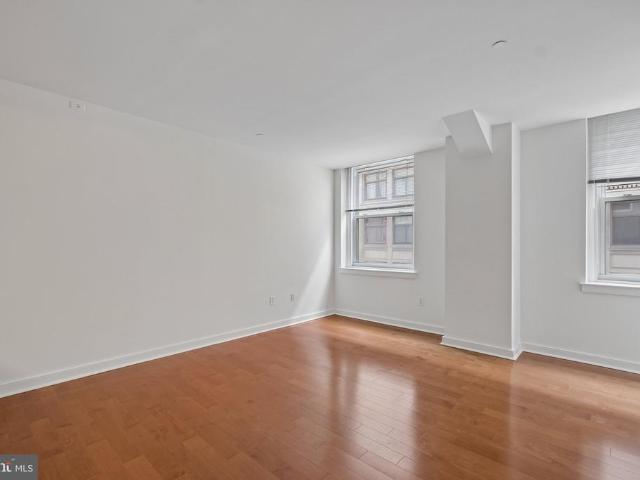 111 S 15Th Street # 1512