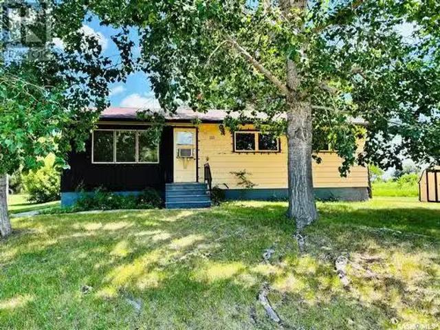 111 Stephens Street, Gainsborough, SK, S0C 0Z0 house for sal.