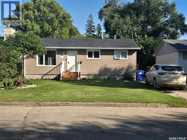 111 Sullivan Street, Stoughton, SK, S0G 4T0 house for sale | Listing ID SK046339 | Royal LePage