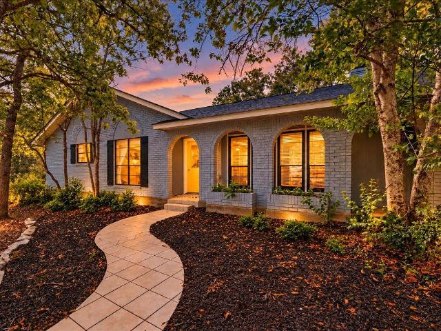 111 Post Oak Dr