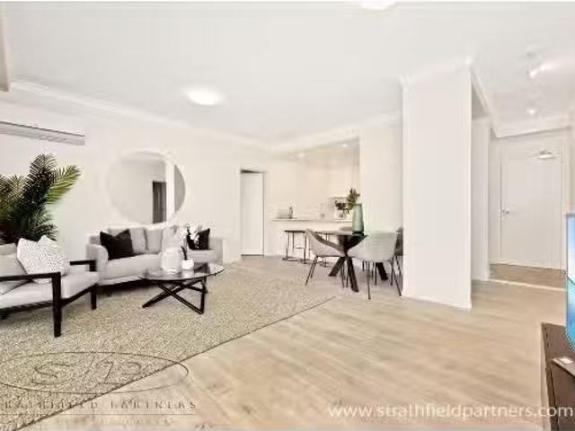 1/11 Ross Street, FOREST LODGE Apartment for rent Listed by C.