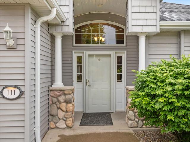 111 regent place