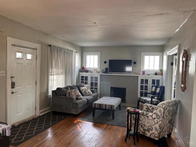 111 W South Street