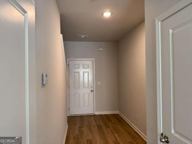 111 Woodside Court