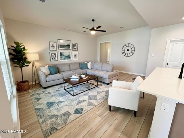 111 Wickham St, Carencro, LA 70507 | MLS #RA2500001