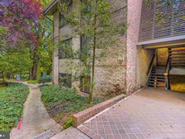 111D Cross Keys Road # 111D