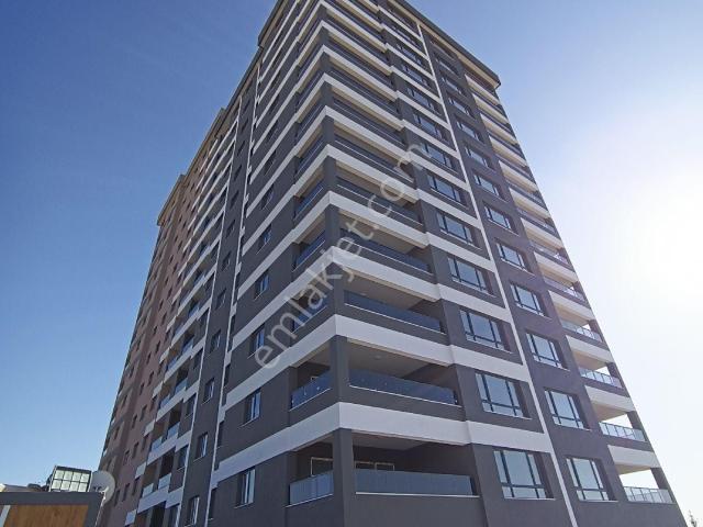 111'den Teka Modern'de Satılık Daire
