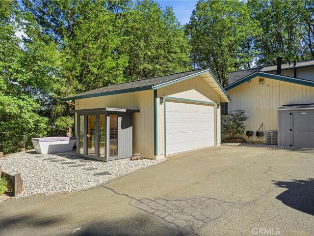 11240 Loch Lomond Road