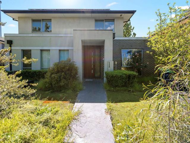 1/1240 Old Burke Road, Kew East, VIC, 3102