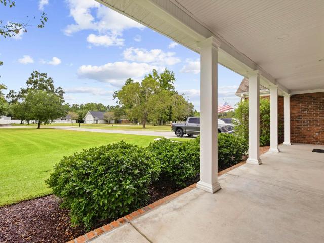 11245 Freewoods Rd