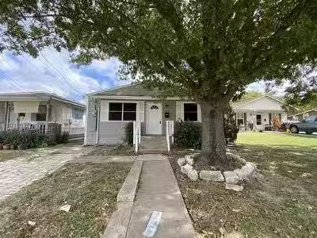 1124 F Avenue, Plano, TX 75074 MLS 21209000