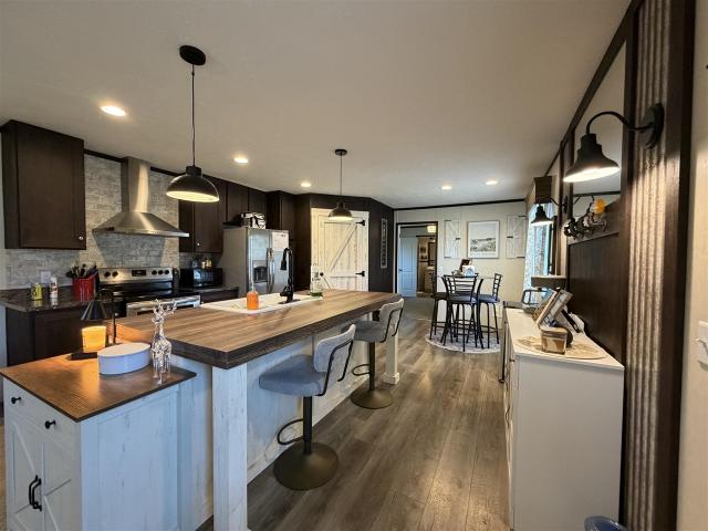 11258 Greenfield Drive