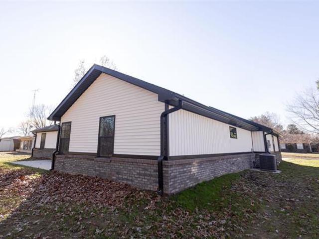 1125 Magnolia Drive