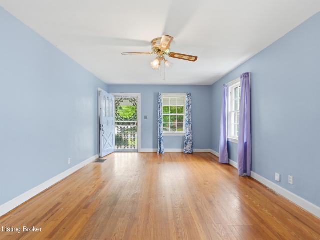 1125 Berry Blvd