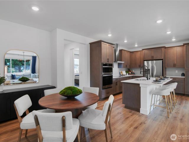 1125 Folgate Drive