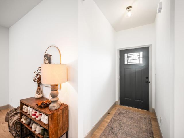 1125 Lynbrook Road
