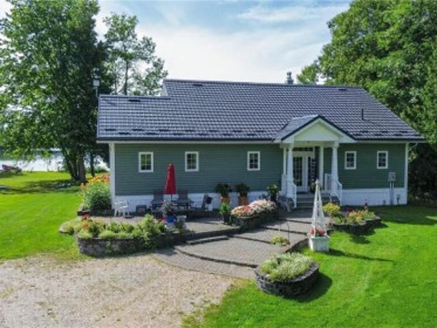 1125A Lakeshore Road, Kagawong, Manitoulin Island, ON, P0P 1J0 house for sale | Listing ID 2130 | Royal LePage