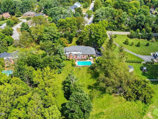 1126 N Highway 1793