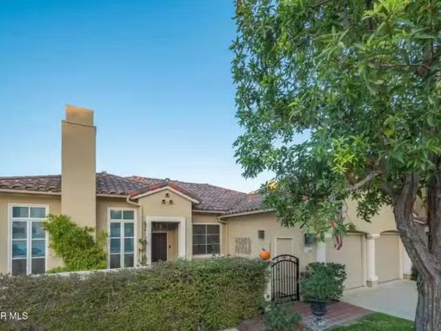 1126 CORTE RIVIERA, CAMARILLO, CA 93010