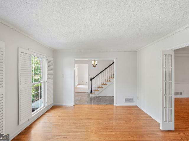 1127 Aurora Court