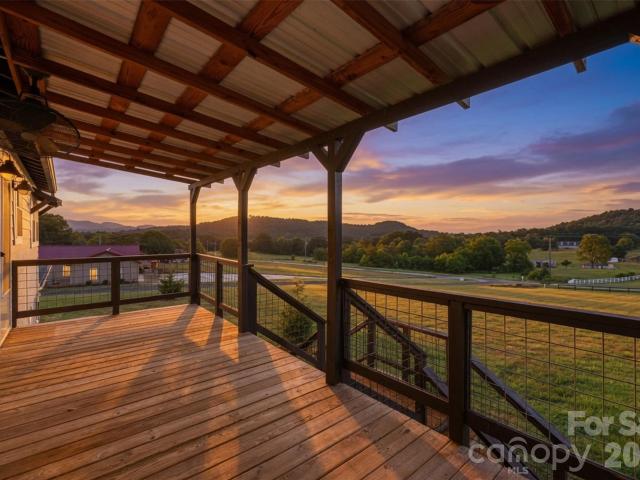 1127 Black Oak Ridge Road