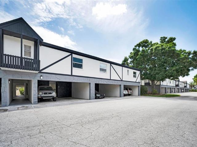 1127 King Arthur Ct, Unit 309, Dunedin, FL 34698 | MLS #TB8492