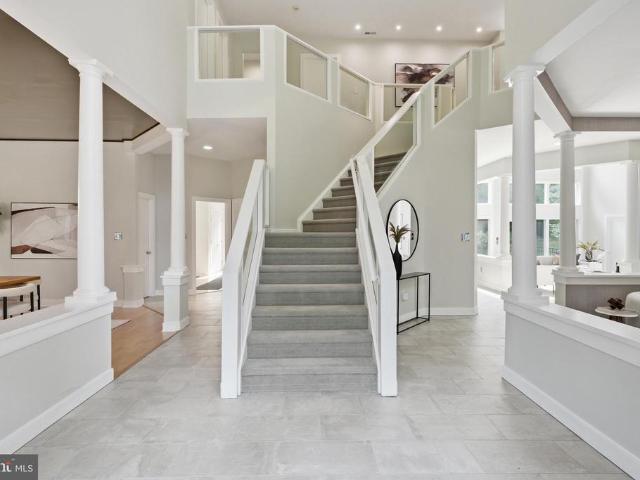 1127 Walker Road