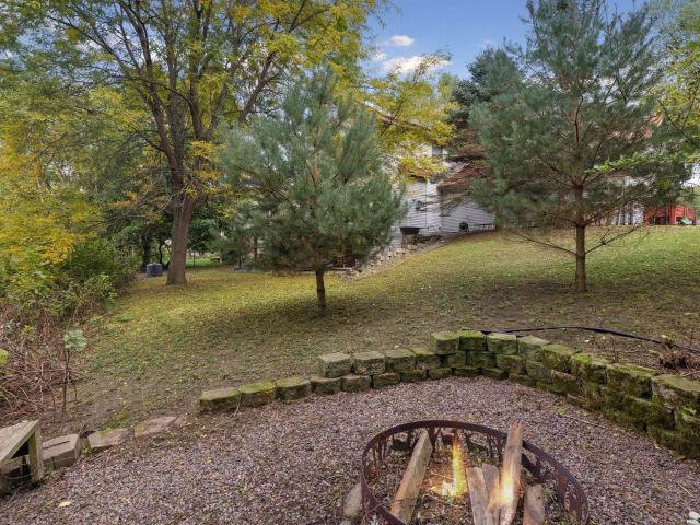 1128 Creekside Circle