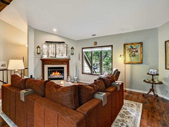 1128 Foxtail Court # 1128