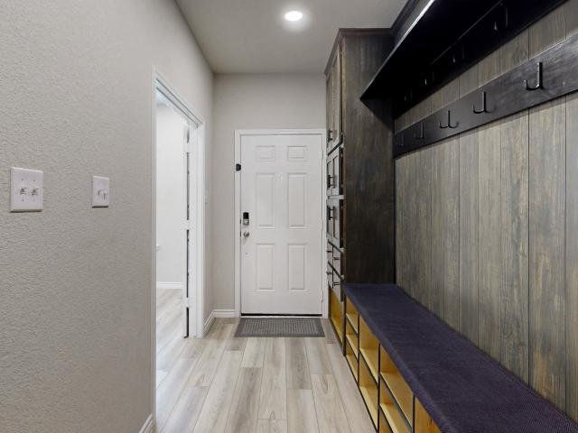 1128 Kennesaw Drive