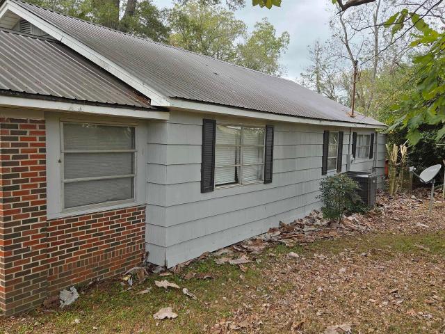 1128 Skyline Drive