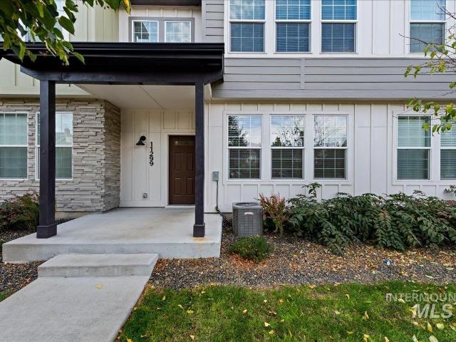 11299 W Knightsbridge Ct