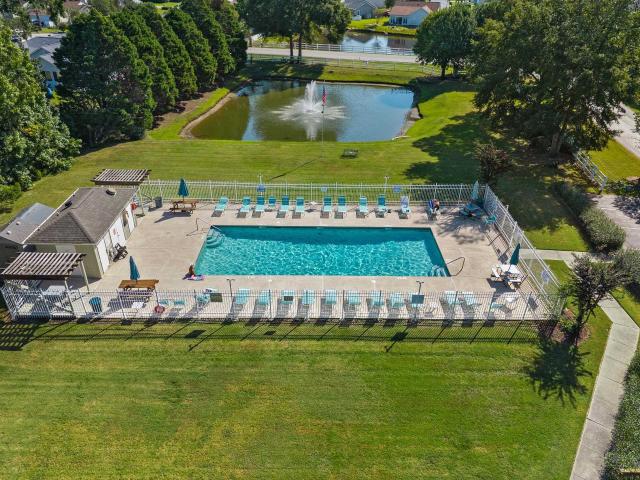 1129 White Tree Ln. B