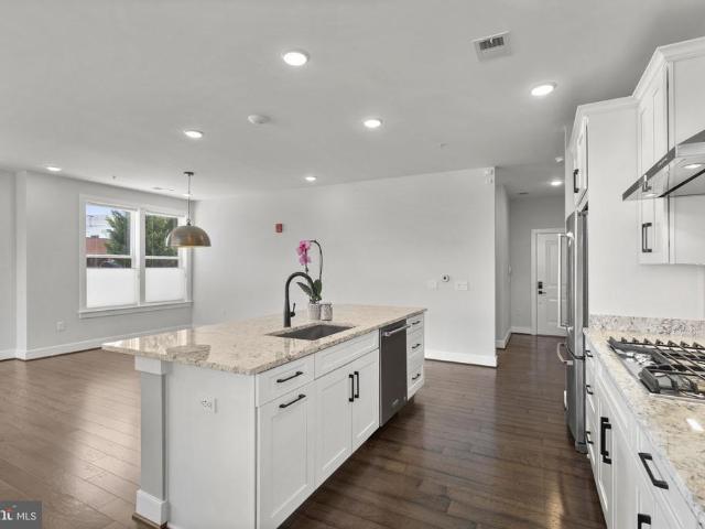 11200 Reston Station Boulevard # 208